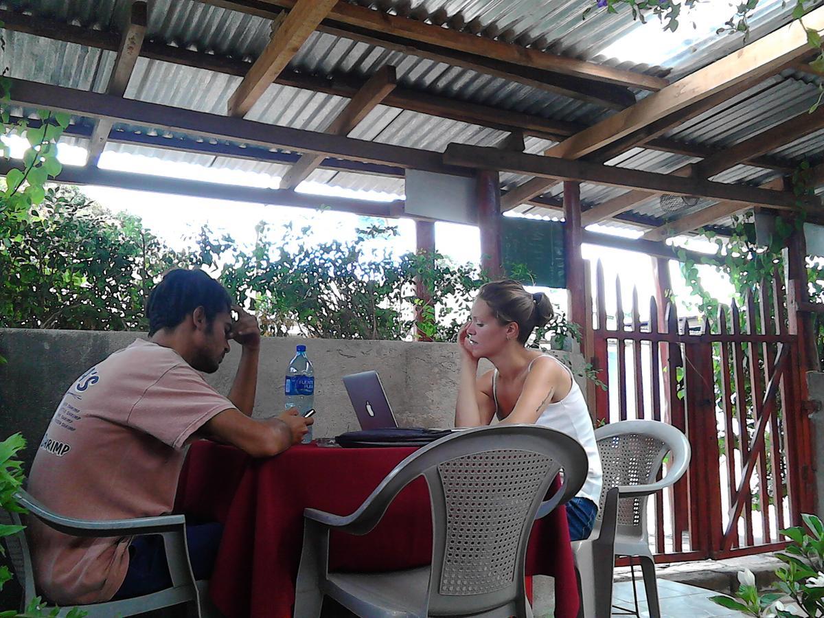 Hostel Julieta ريفاس المظهر الخارجي الصورة